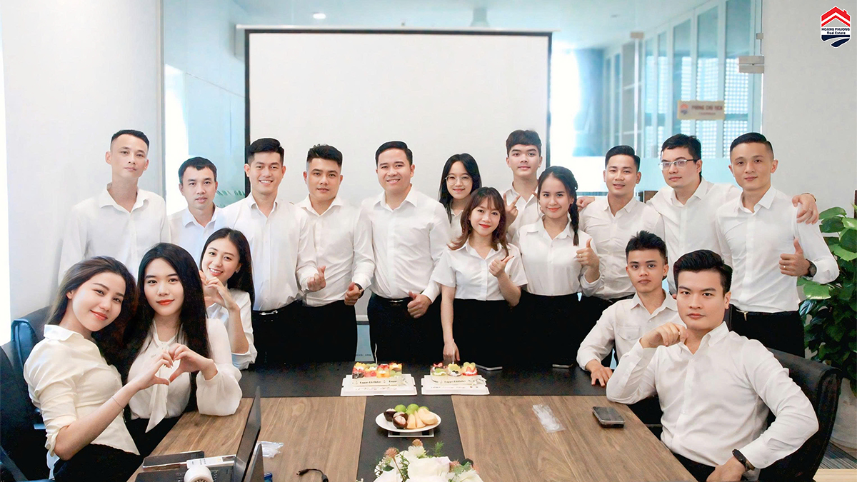 Hoàng Phương Corp